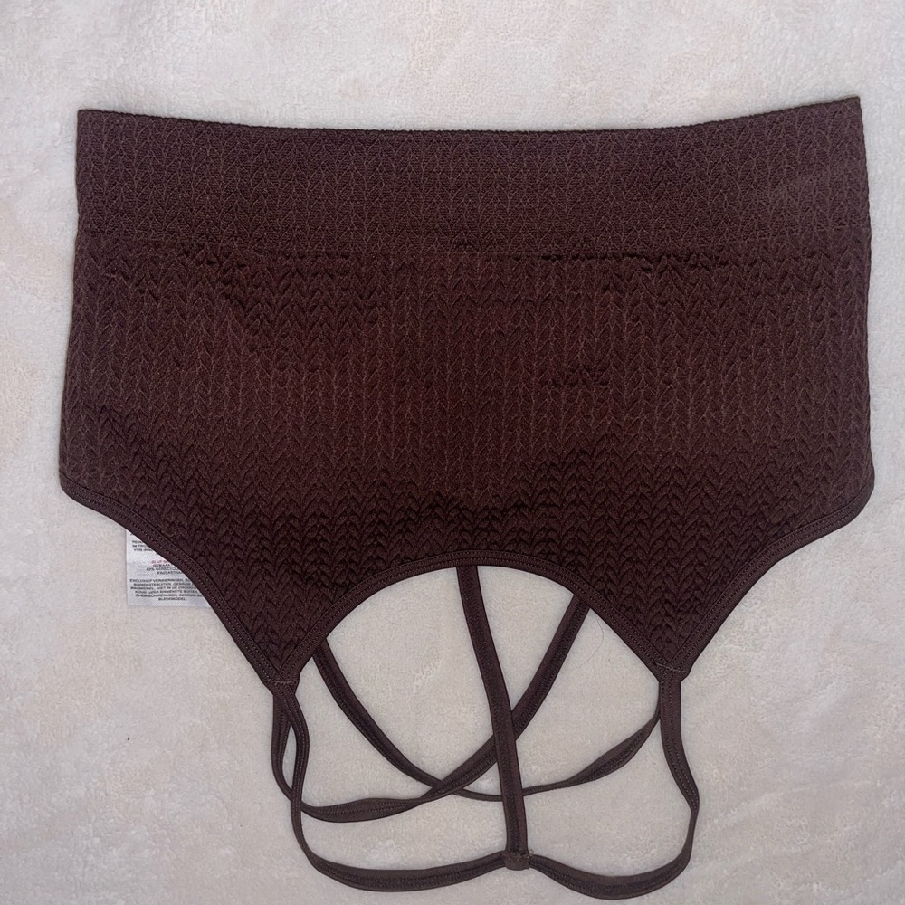 AYBL sports bra